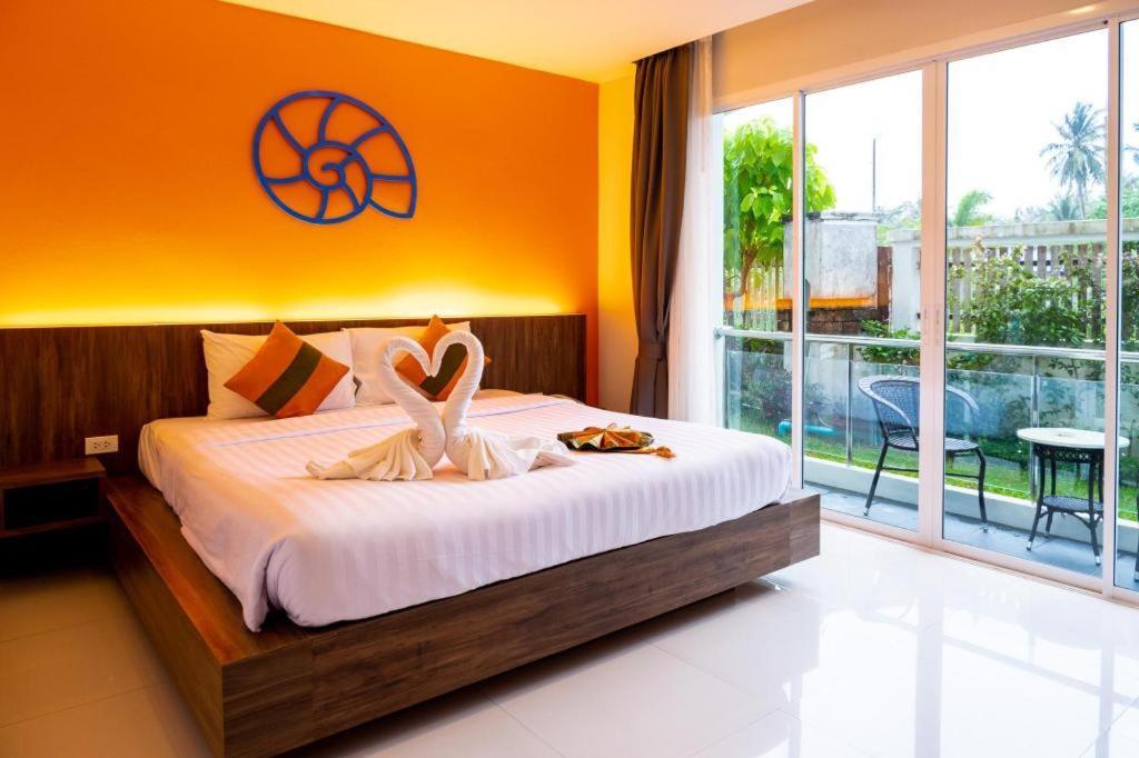 Dipantai Boutique Beach Resort Patong ภายนอก รูปภาพ