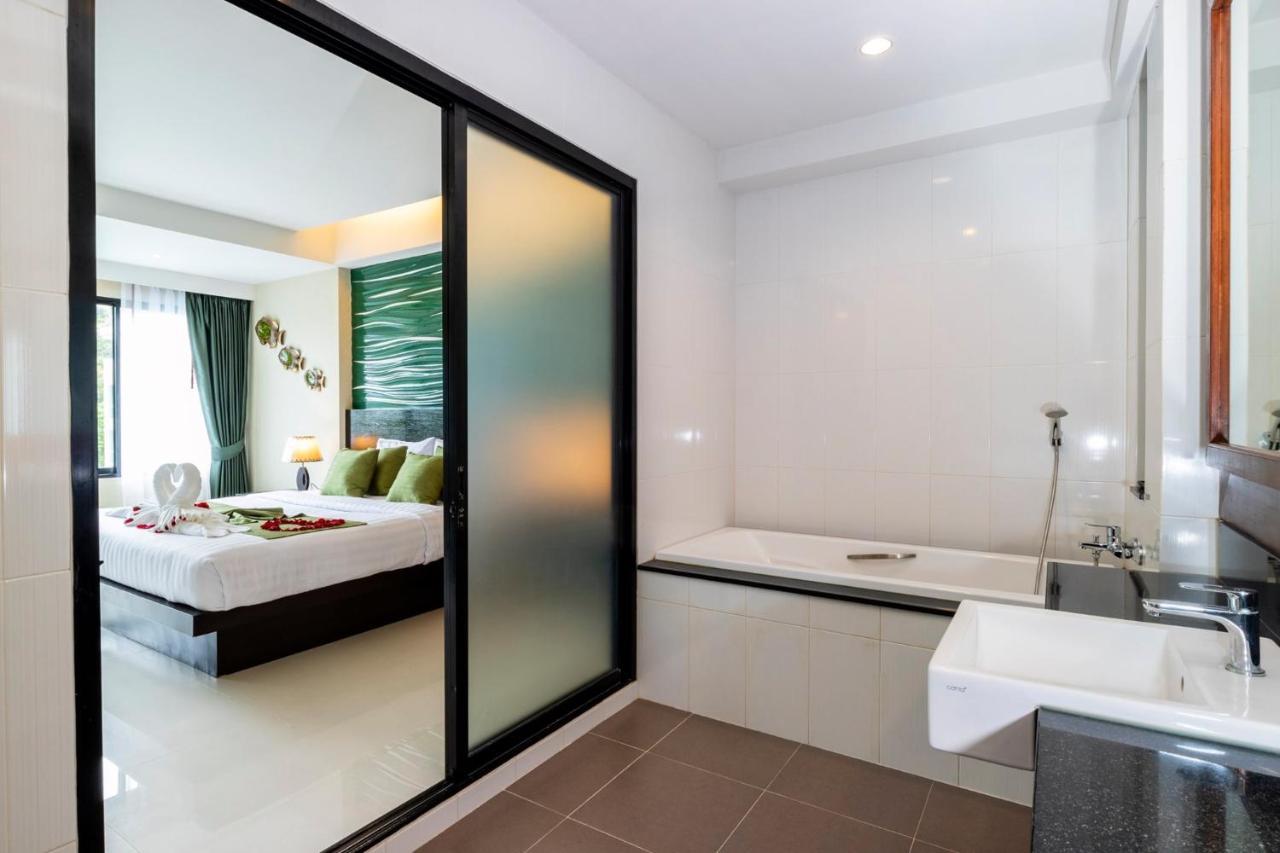 Dipantai Boutique Beach Resort Patong ภายนอก รูปภาพ