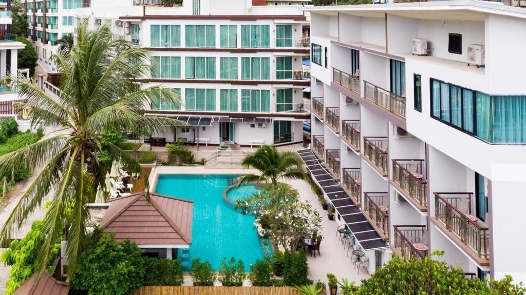 Dipantai Boutique Beach Resort Patong ภายนอก รูปภาพ