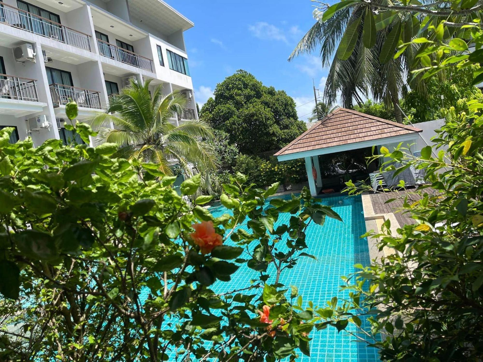 Dipantai Boutique Beach Resort Patong ภายนอก รูปภาพ