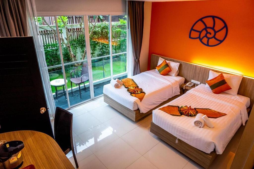 Dipantai Boutique Beach Resort Patong ภายนอก รูปภาพ